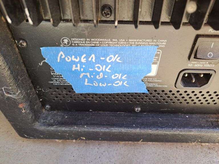 Mackie HD 1221 Speaker - Auction Solutions Inc