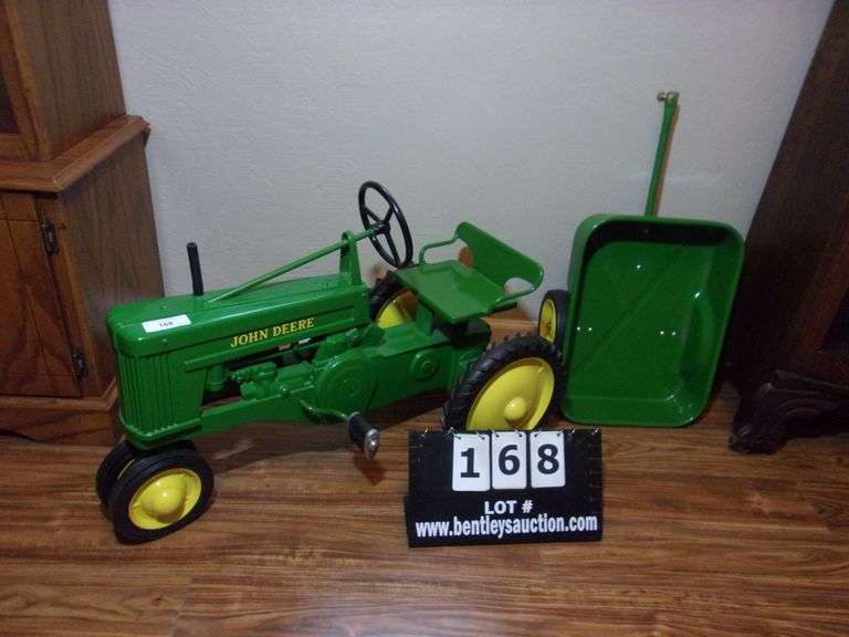 CHILDREN'S JOHN DEERE PEDAL TRACTOR WITH TRAILER Bentley & Associates