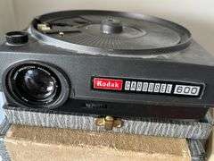 Kodak Carousel 600 Slide Projector + Reels Carousels & Splicer
