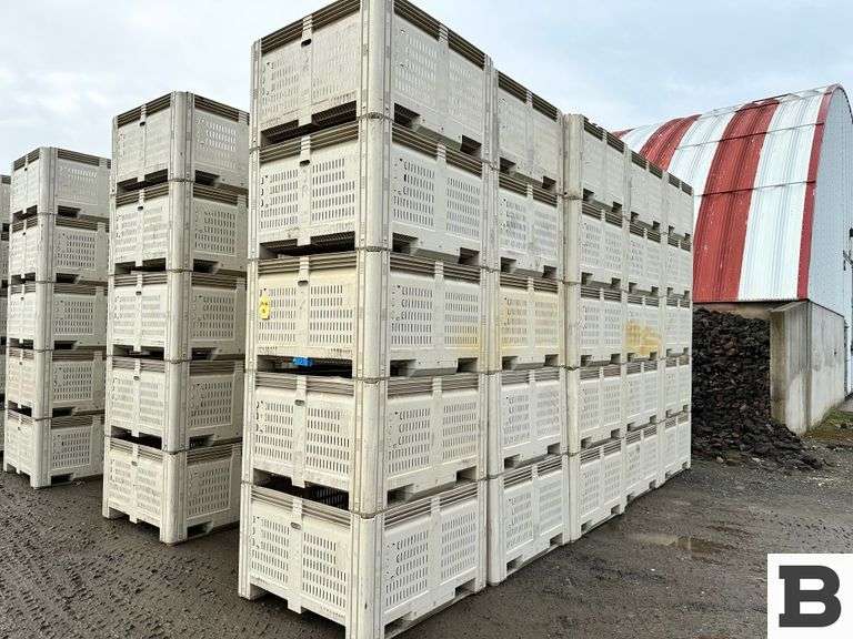 Macro Bins 28 (A) Booker Auction Company