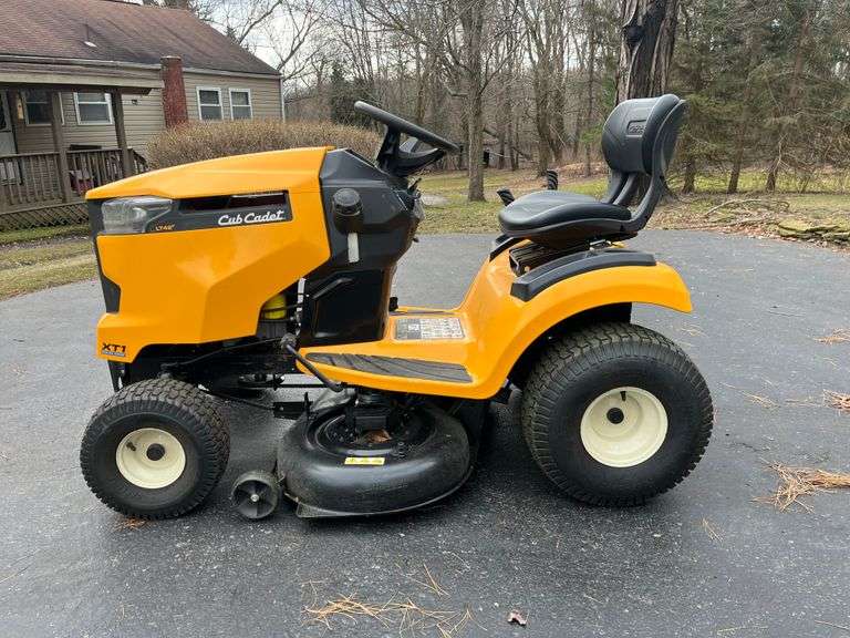 Cub Cadet LT42 Riding Mower, only 78 hours - Bid On Estates Auction