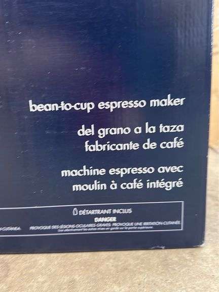 DELONGHI MAGNIFICA XS ESPRESSO MAKER IN BOX - Earl's Auction Company