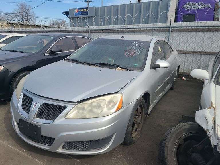 2010 PONTIAC G6 1G2ZA5EBXA4165550 Hiatt Auction LLC