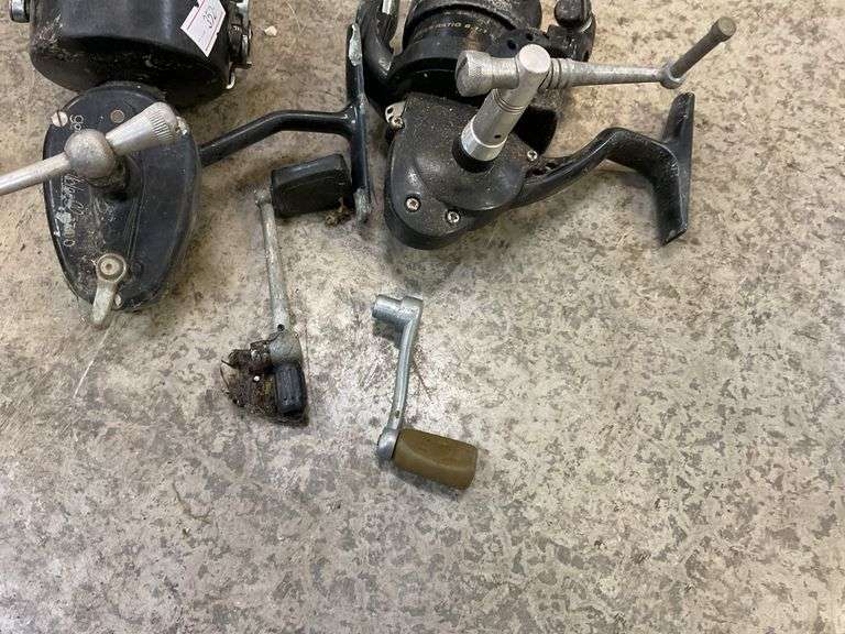 6 Mitchell Spinning fishing reels Hurley Real Estate & Auctions