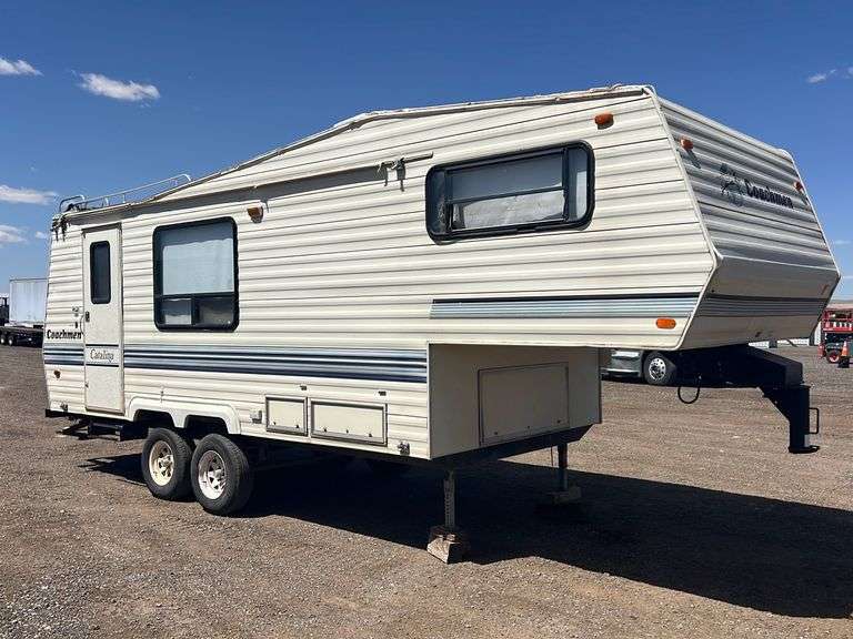 1992 Coachman Catalina Fifth Wheel Albuquerque, NM J&J Auctioneers LLC