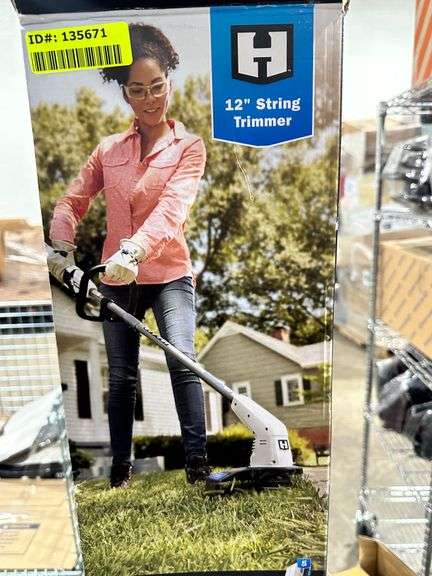 Hart Cordless 40 Volt Weed Wacker - Lambrecht Auction, Inc.