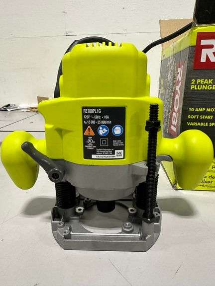 Ryobi 10 Amp 2 HP Plunge Base Corded Router - Lambrecht Auction, Inc.