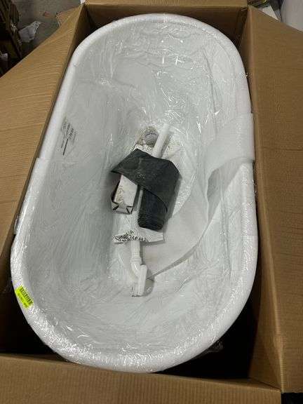 Bordeaux 59 in. Acrylic Flatbottom Freestanding Bathtub In White