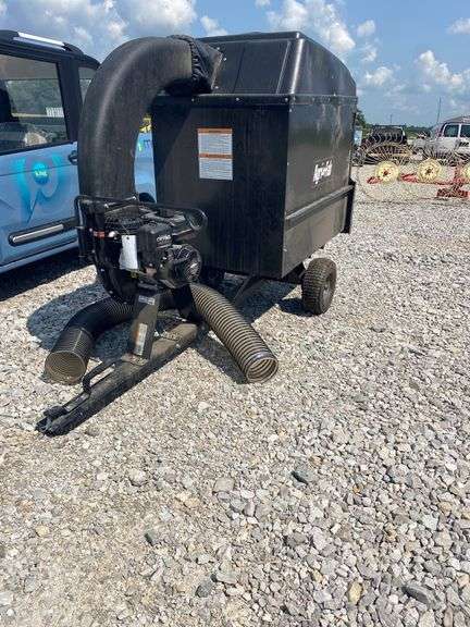 Agri Fab Lawn/Leaf Vac - Langham Auctioneers