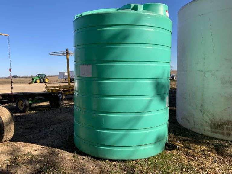 3,000 Gal Poly Tank HamiltonMaring Auction Group