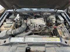 2000 Ford Explorer; 302 V8, AWD, runs & drives - Hamilton-Maring