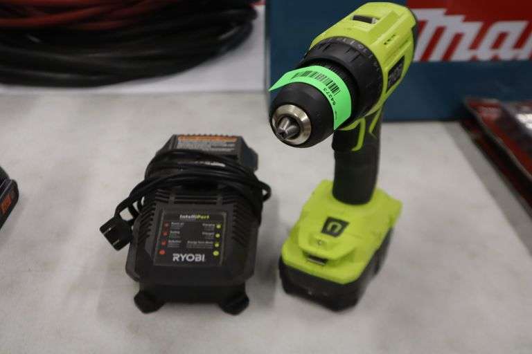 Ryobi 18V Cordless 1/2" Drill/Driver with battery and charger