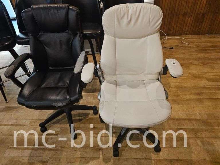 2 office chairs McLaughlin Auctioneers, LLC