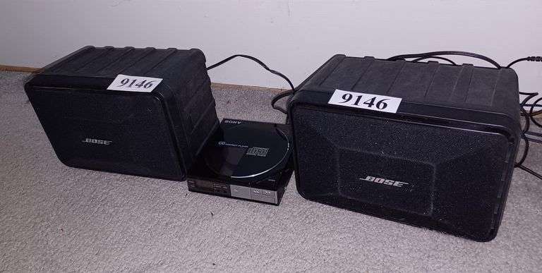 Sony compact CD player, pair of powered Bose Roommate speakers - Mark