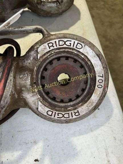 Ridgid 700 power pony threader with dies - Nutt Auction