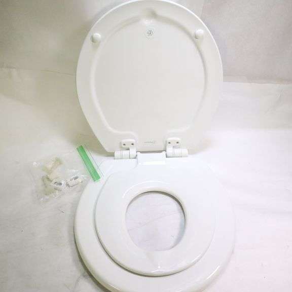 MAYFAIR NextStep2 Toilet Seat with BuiltIn Potty Training Seat Rio