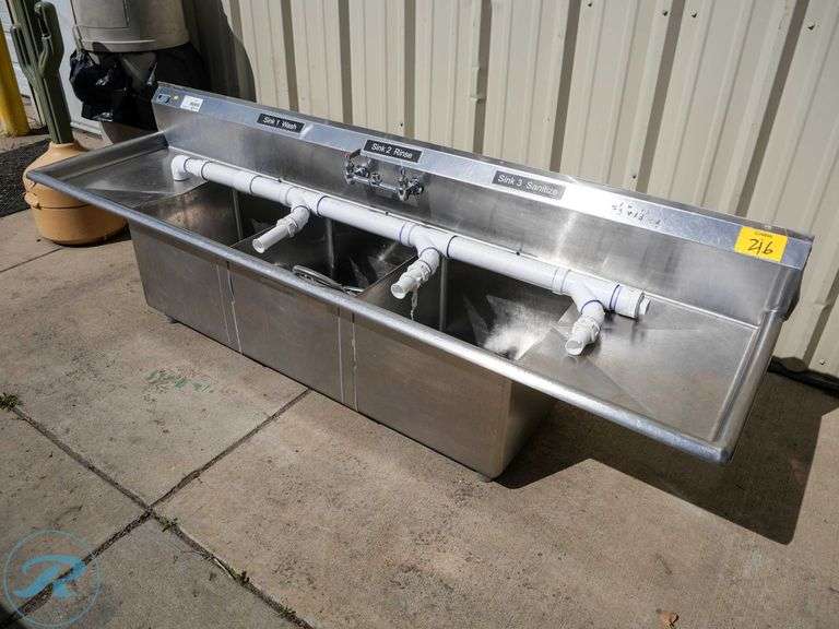 Elkay Deep Sink With Drainboards and Spray Nozzles, 23" x