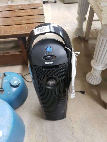 Holmes Air Purifier - Trice Auctions