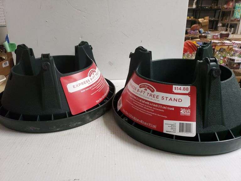 8ft. Tree Stand(2) Trice Auctions