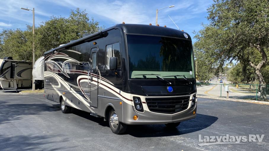 2017 Holiday Rambler Vacationer XE 32A for sale in The Villages, FL
