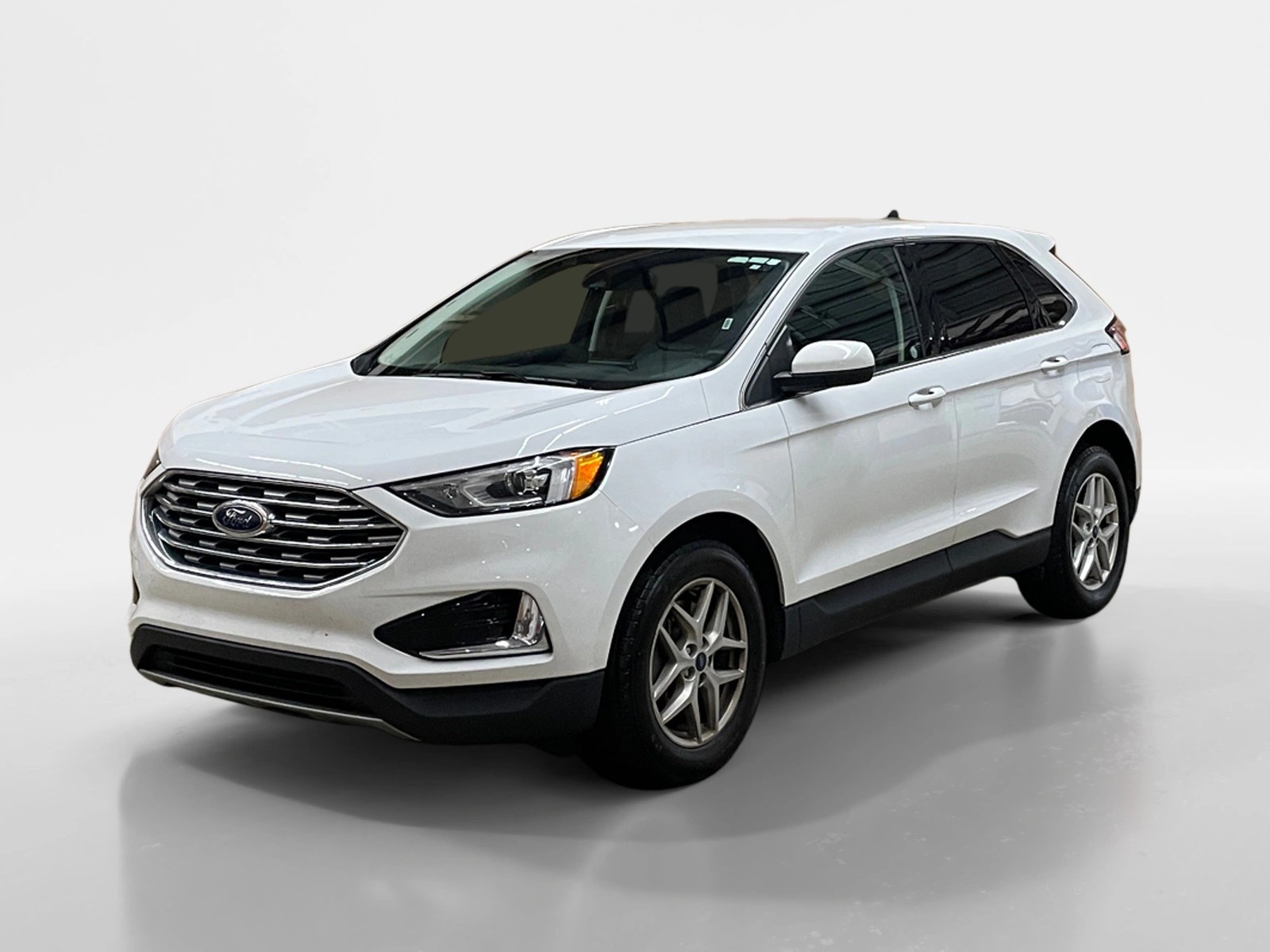 2022 Ford Edge Starts at 194/mo 51,006 mi White