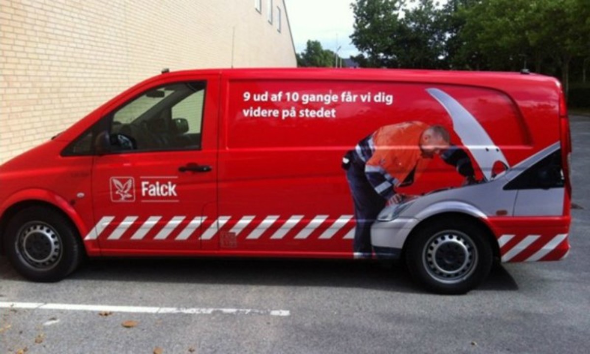 Veihjelp fra Falck Redning Norsk elbilforening