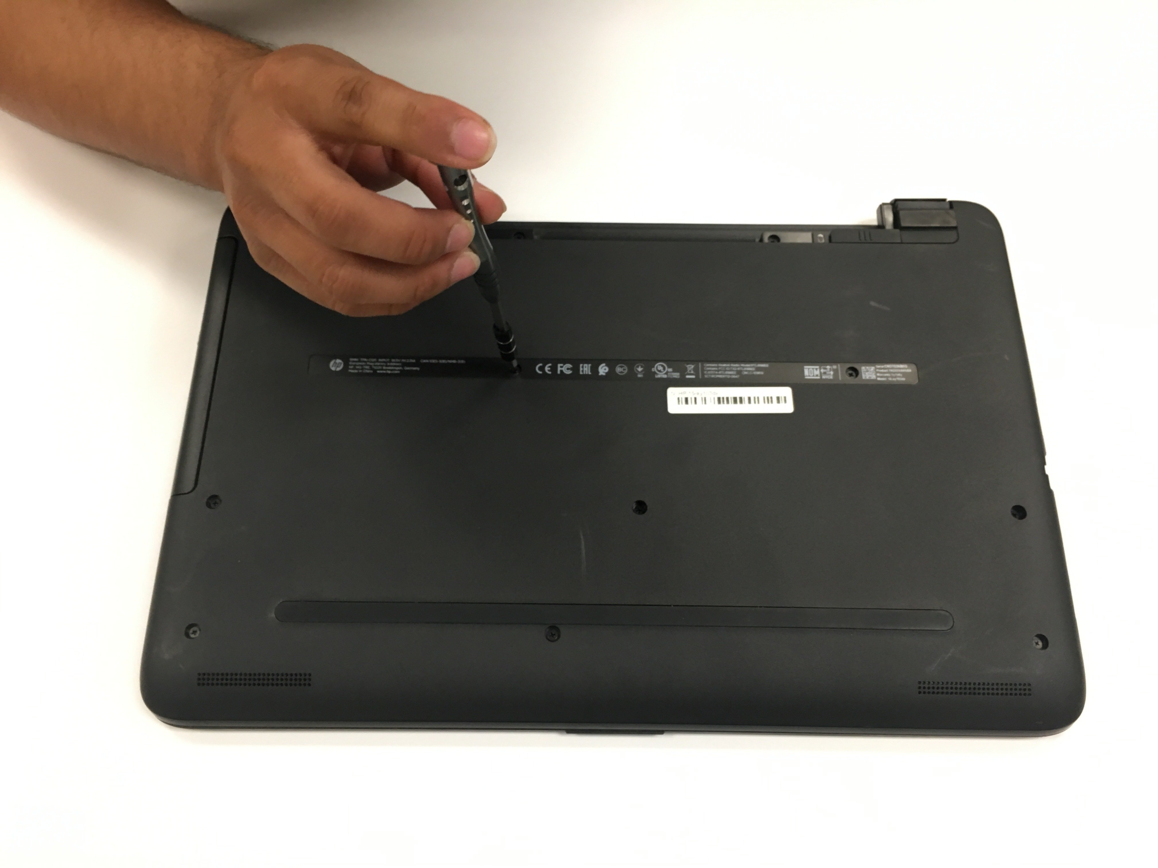 HP 15ay103dx Back Panel Replacement iFixit Repair Guide