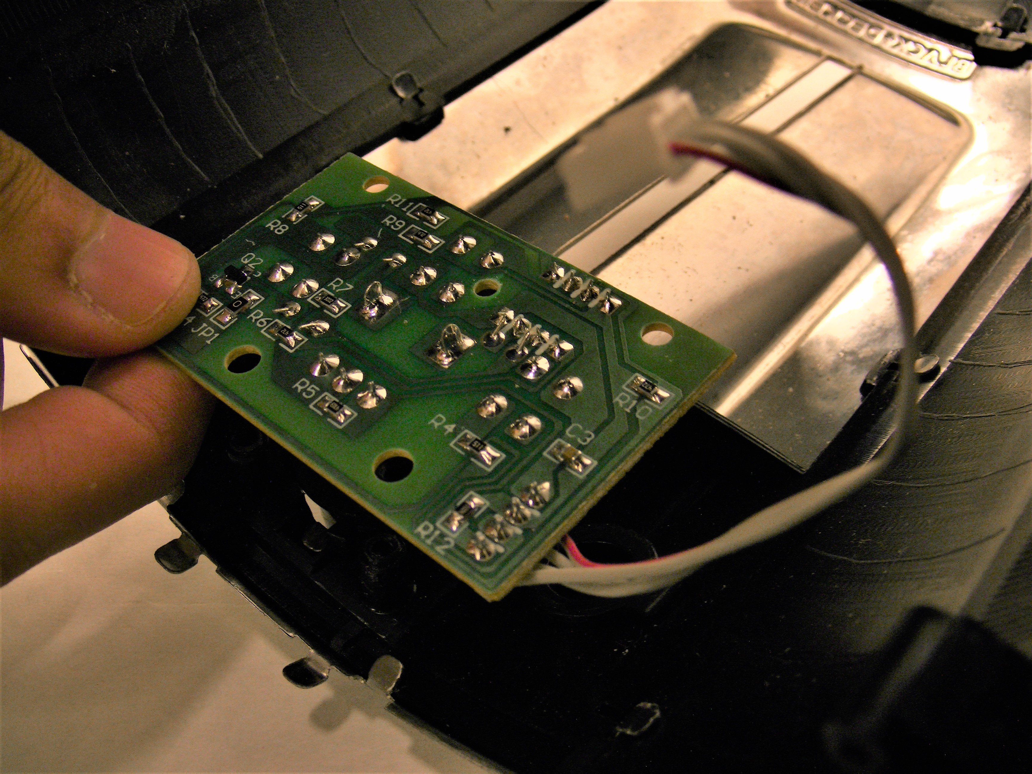 Black and Decker TR1278B Circuit Board Replacement iFixit Repair Guide