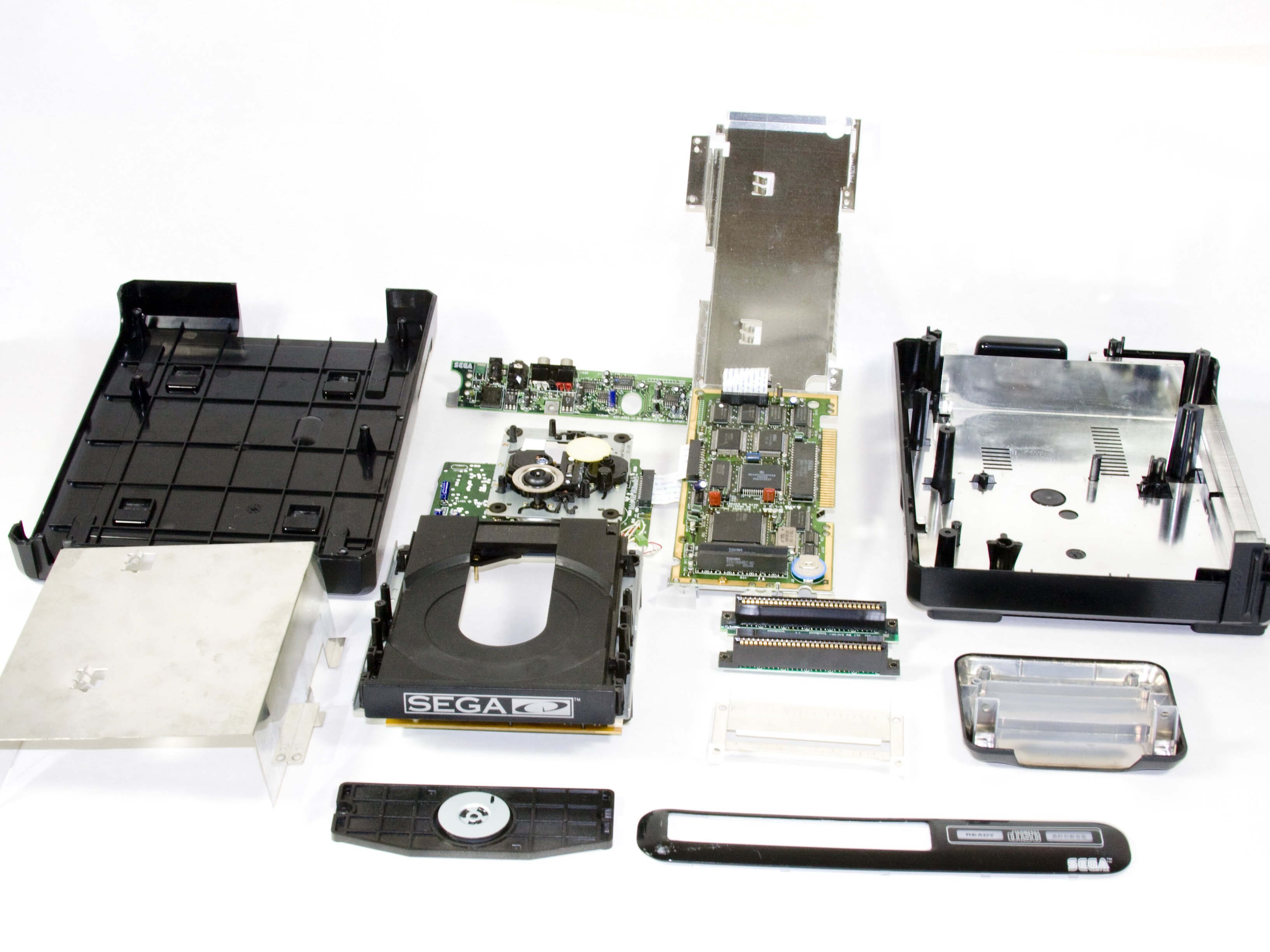 Sega CD Teardown iFixit