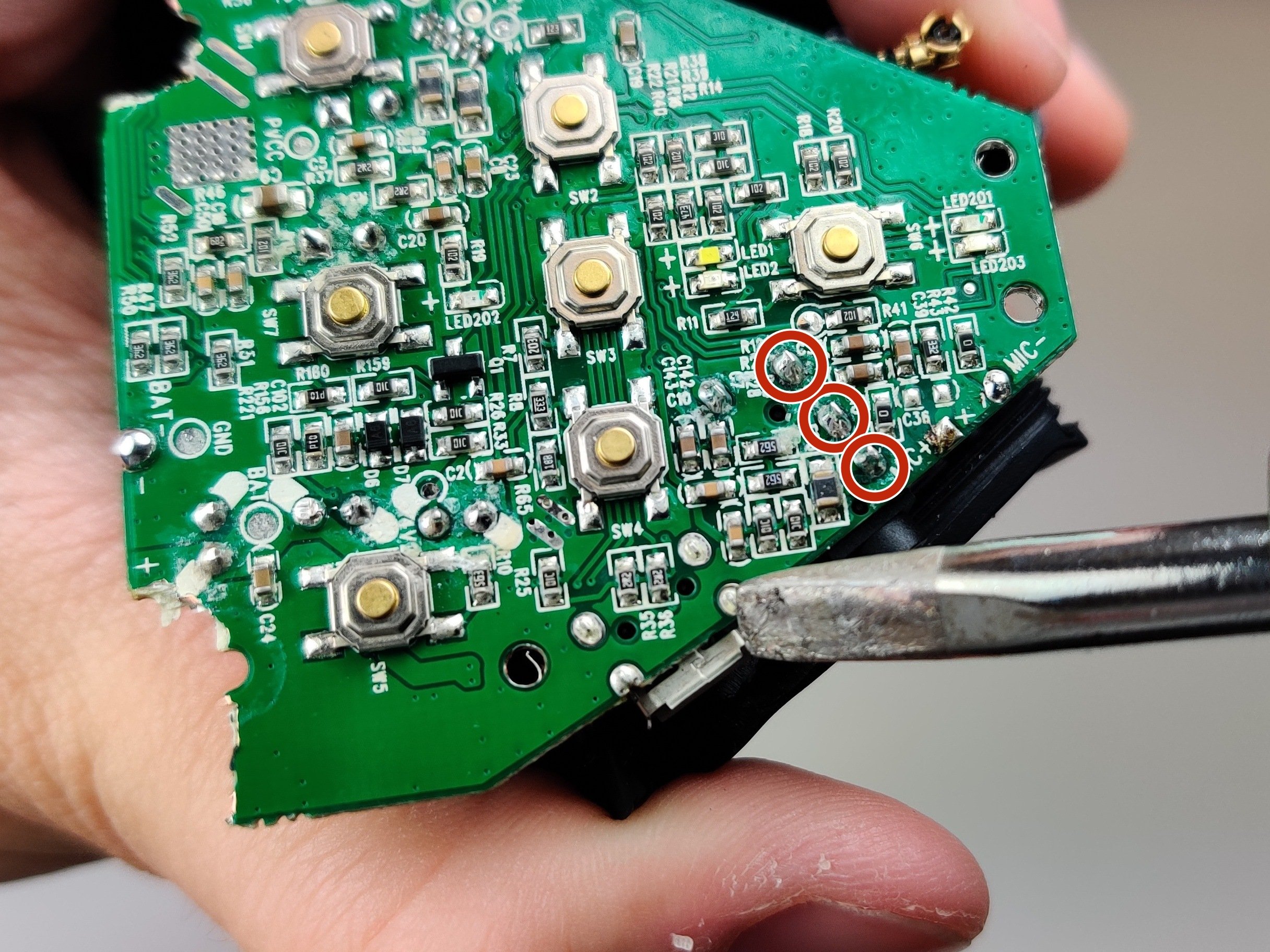 Oontz Angle 3 ULTRA 3.5mm Auxiliary Port Replacement iFixit Repair Guide