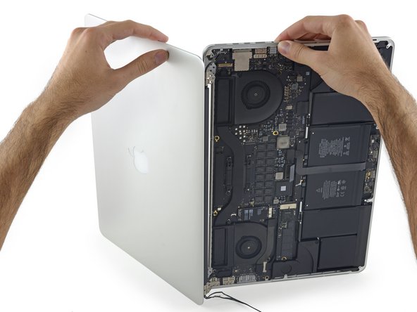 Remplacement de l'écran complet du MacBook Pro 15" Retina