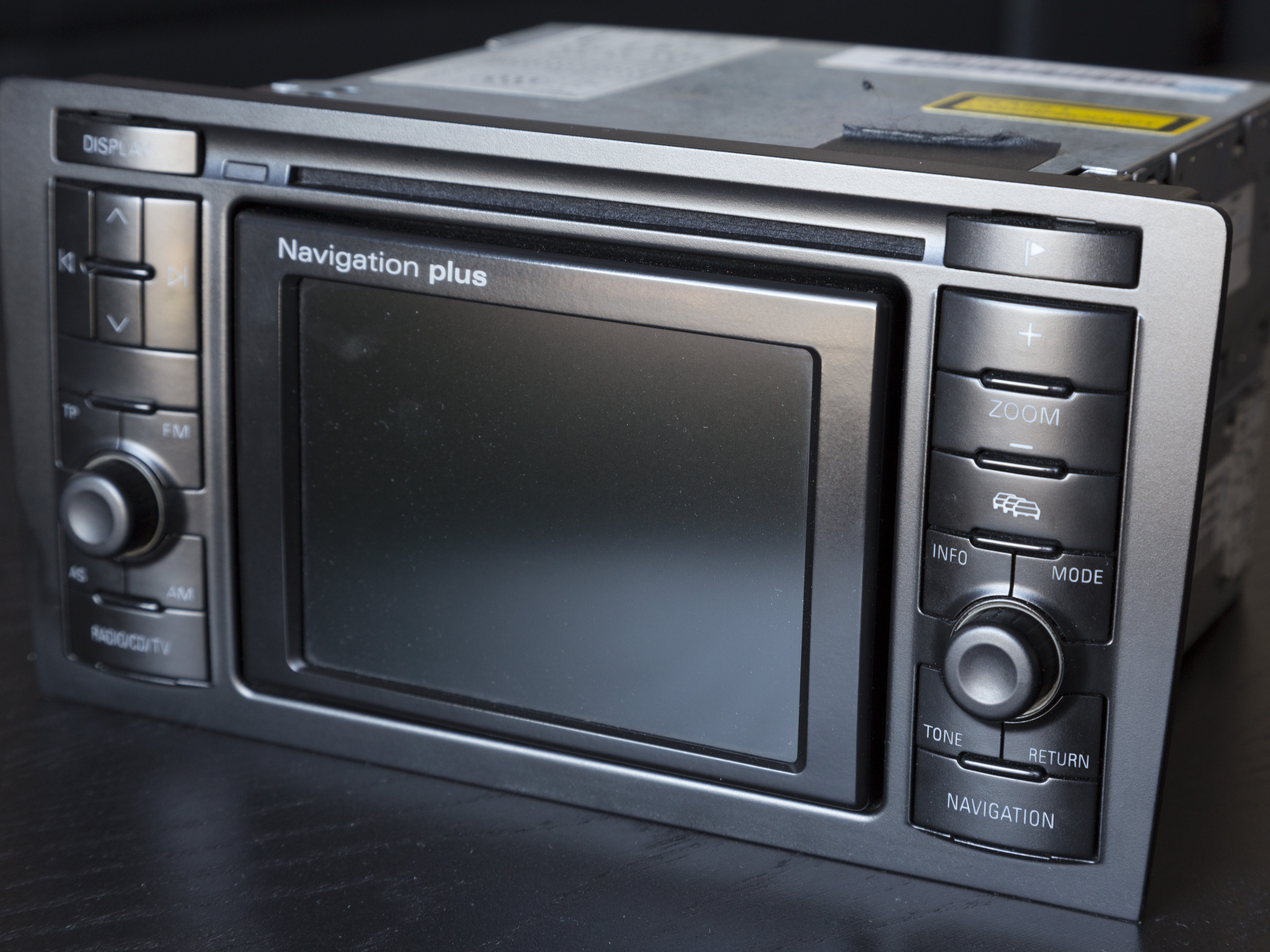 Audi Navigation Plus CD-ROM Drive Lens Cleaning - iFixit Repair Guide