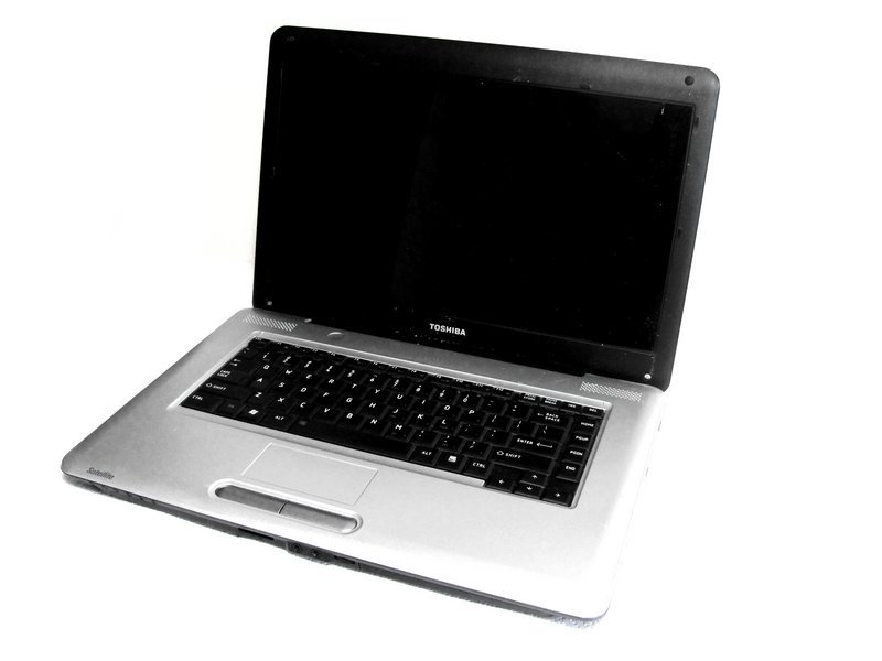 Toshiba Satellite L455S5000 iFixit