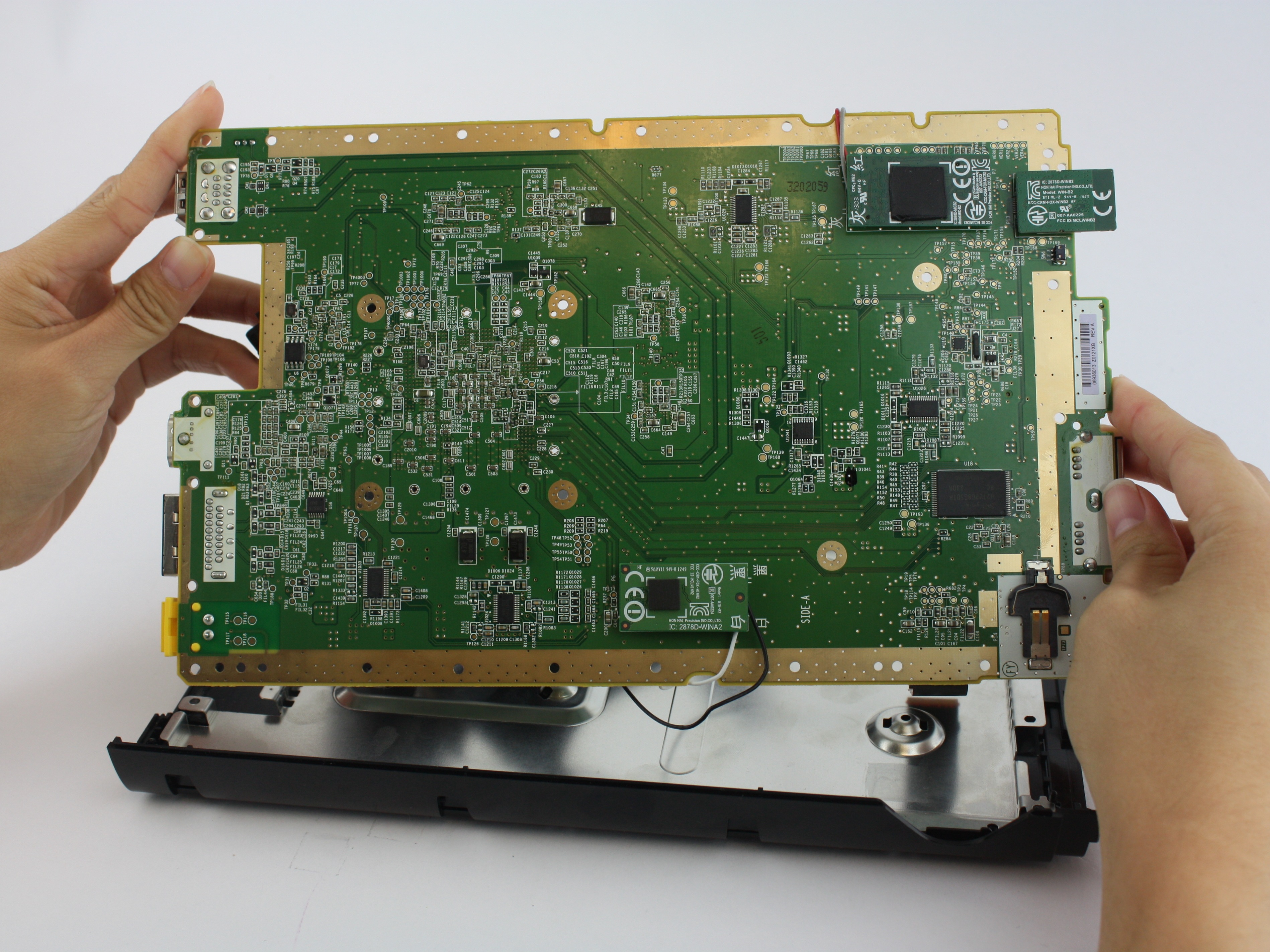 Nintendo Wii U Motherboard Replacement - iFixit Repair Guide