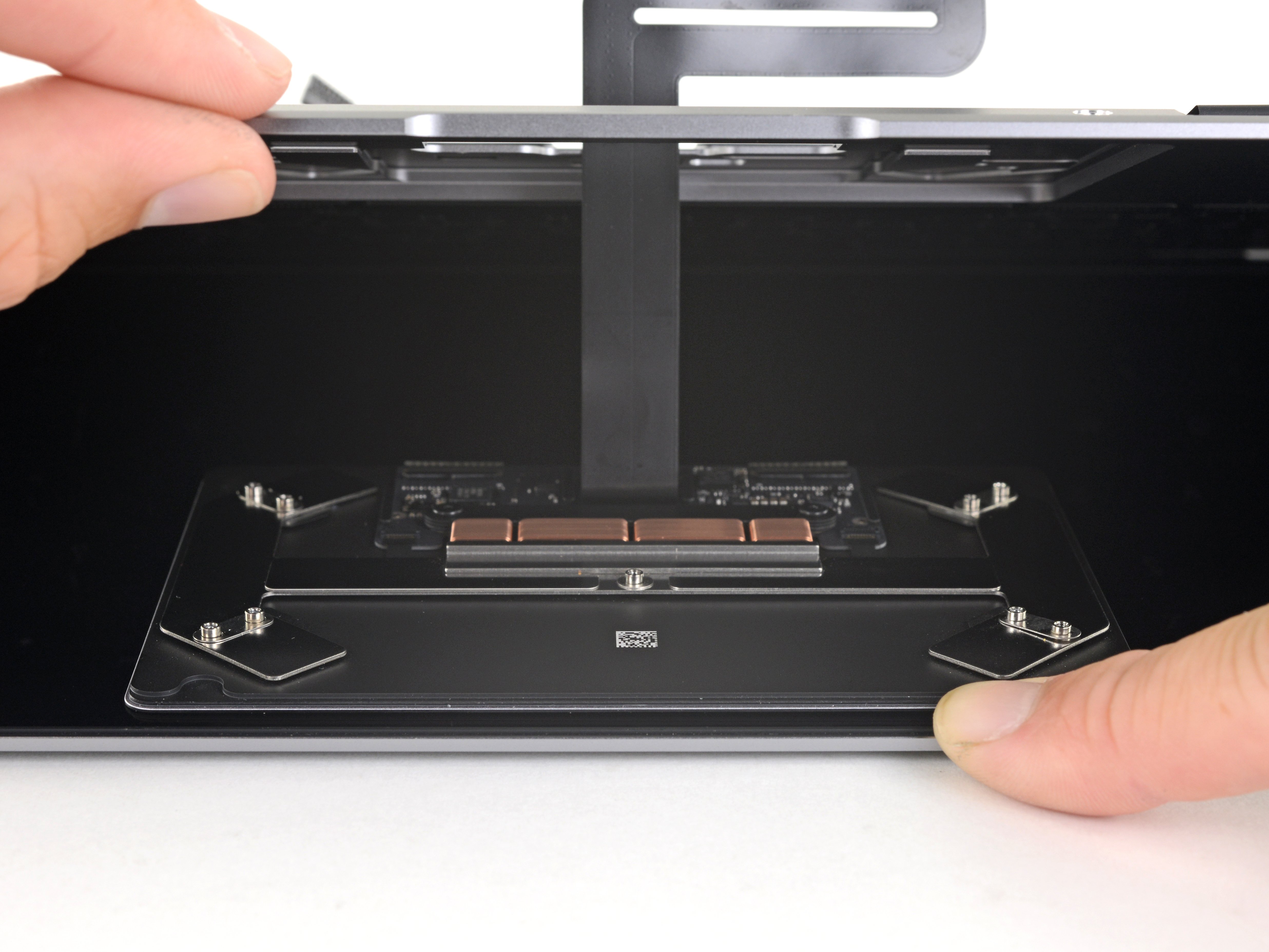 MacBook Air 13" Retina Display 2019 Trackpad Replacement iFixit