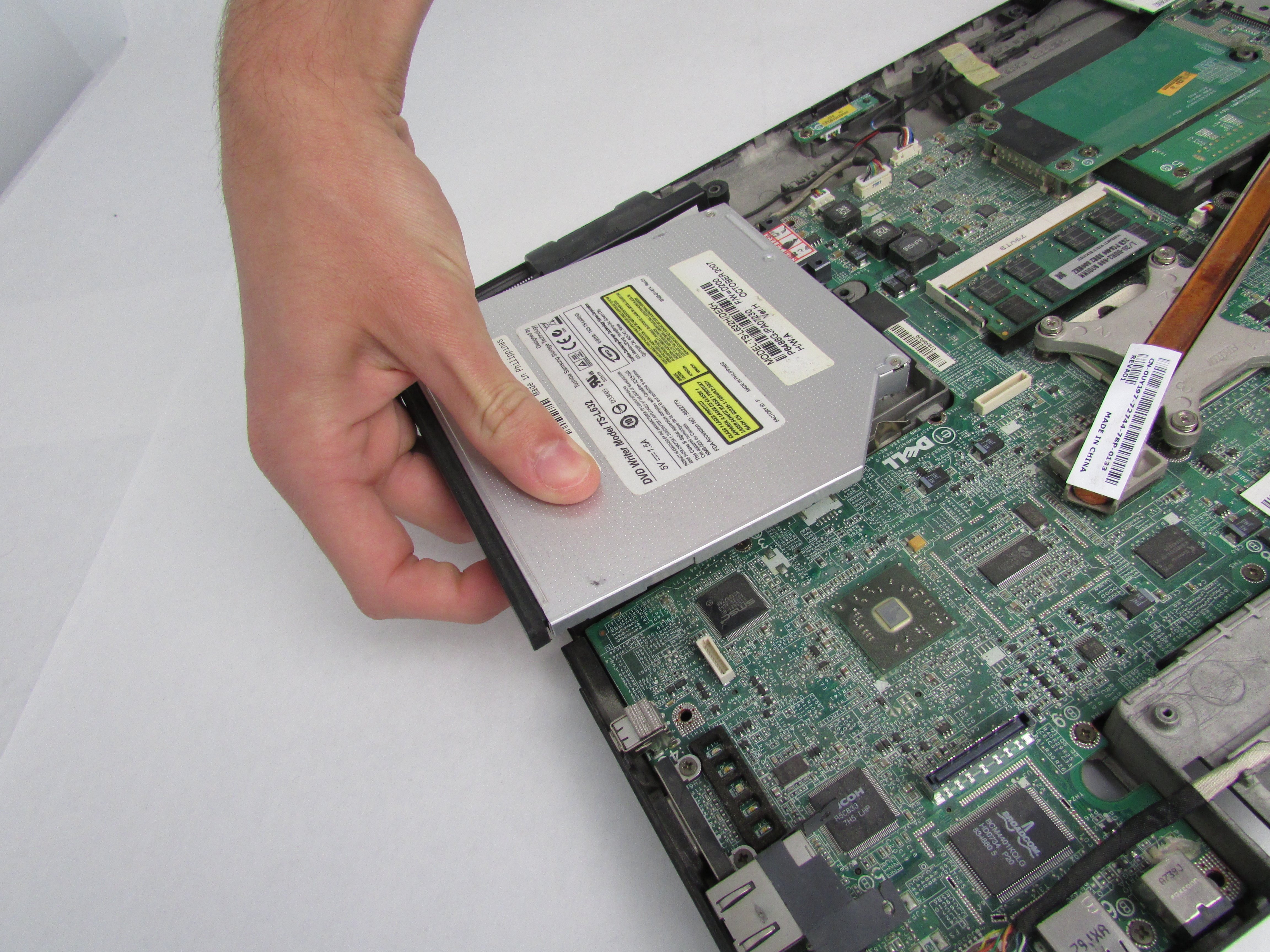 Dell Inspiron 1721 DVD Drive Replacement iFixit Repair Guide