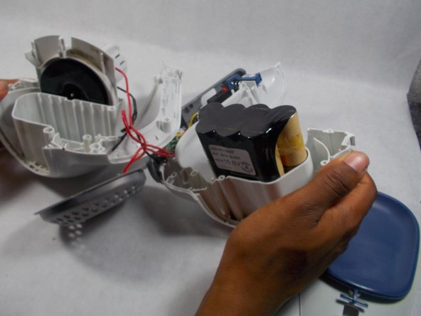 Black and Decker DustBuster 15.6V Battery Pack Replacement - iFixit