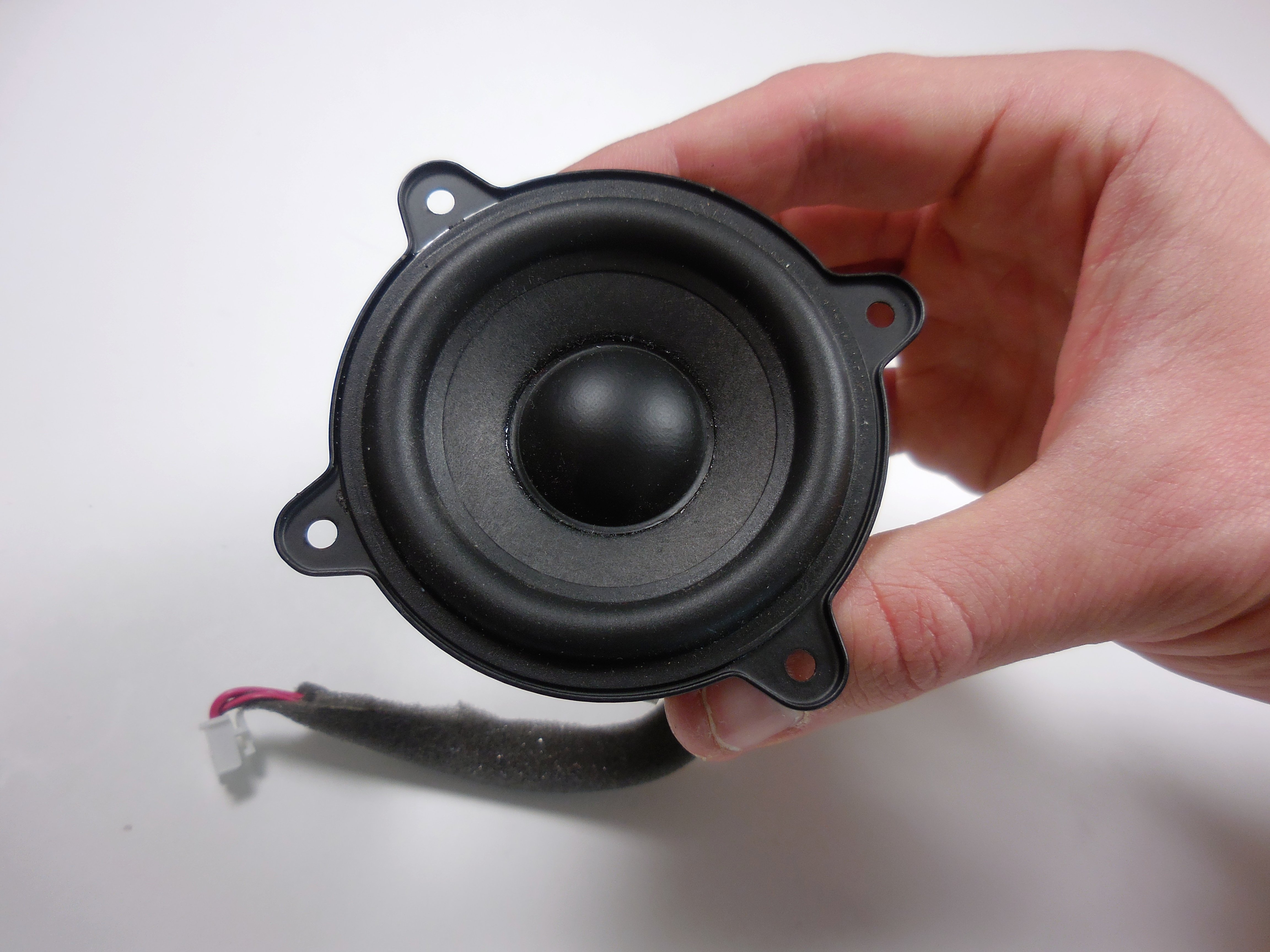 Beats Pill XL Speaker Replacement - iFixit Repair Guide