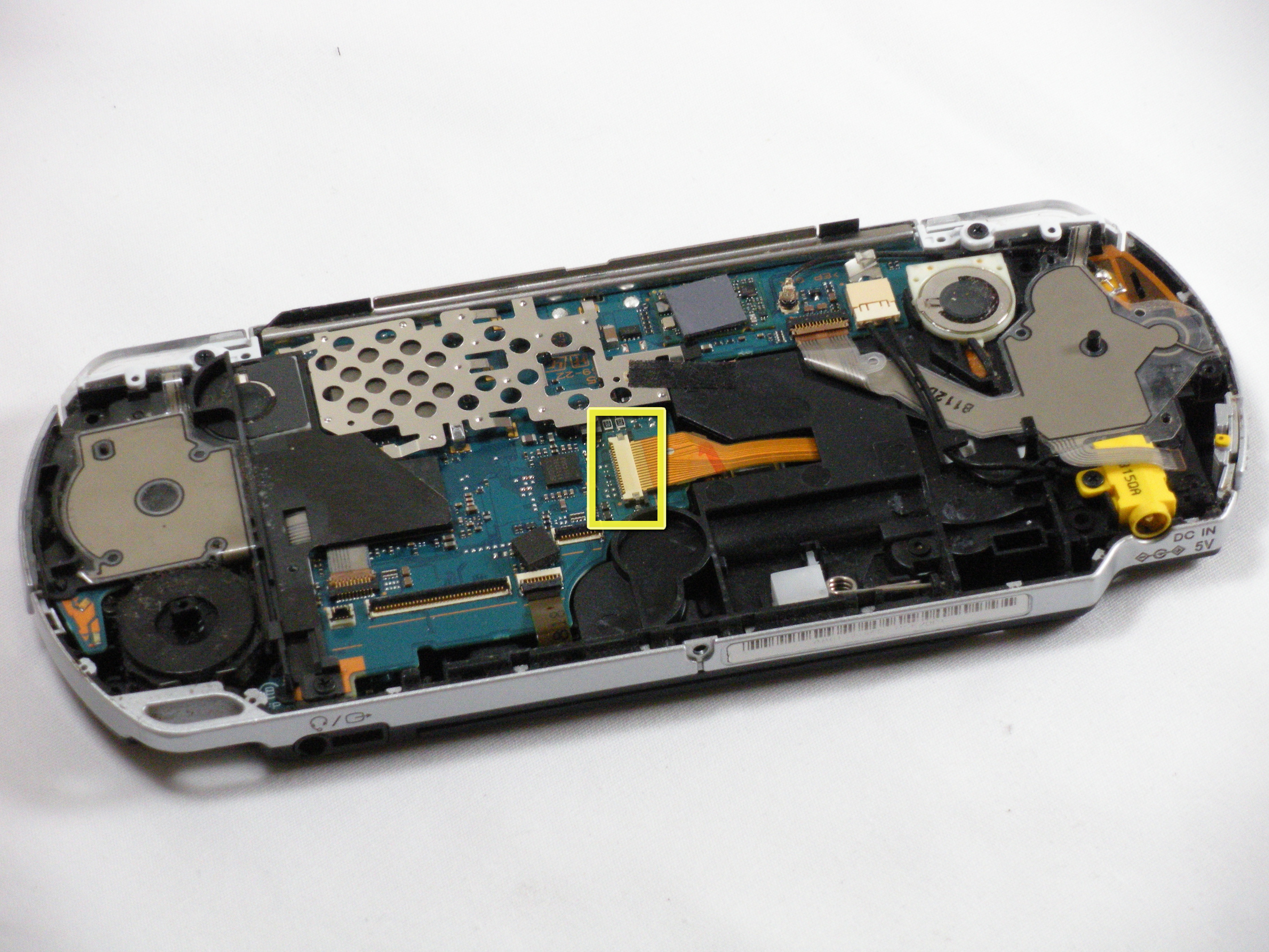 PSP 2000 UMD Drive Replacement iFixit Repair Guide