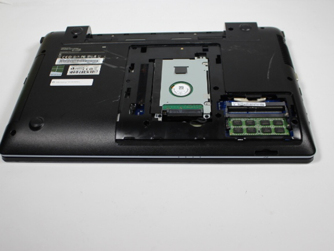 Samsung NP300E5C Hard Drive Replacement iFixit Repair Guide