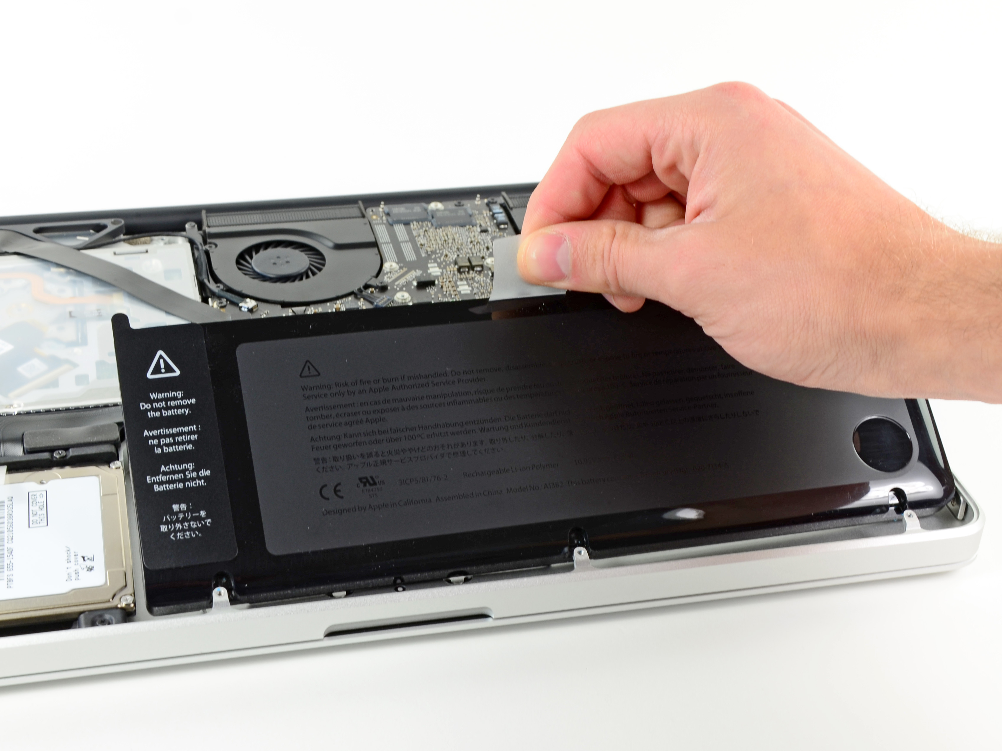 MacBook Pro 15" Unibody Late 2011 Battery Replacement iFixit Repair Guide