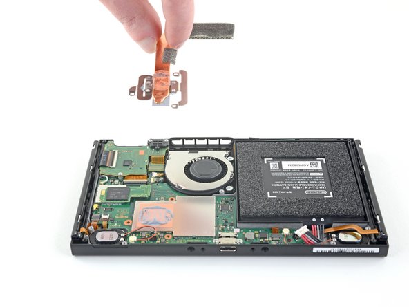 Nintendo Switch Kühlkörper austauschen iFixit Reparaturanleitung