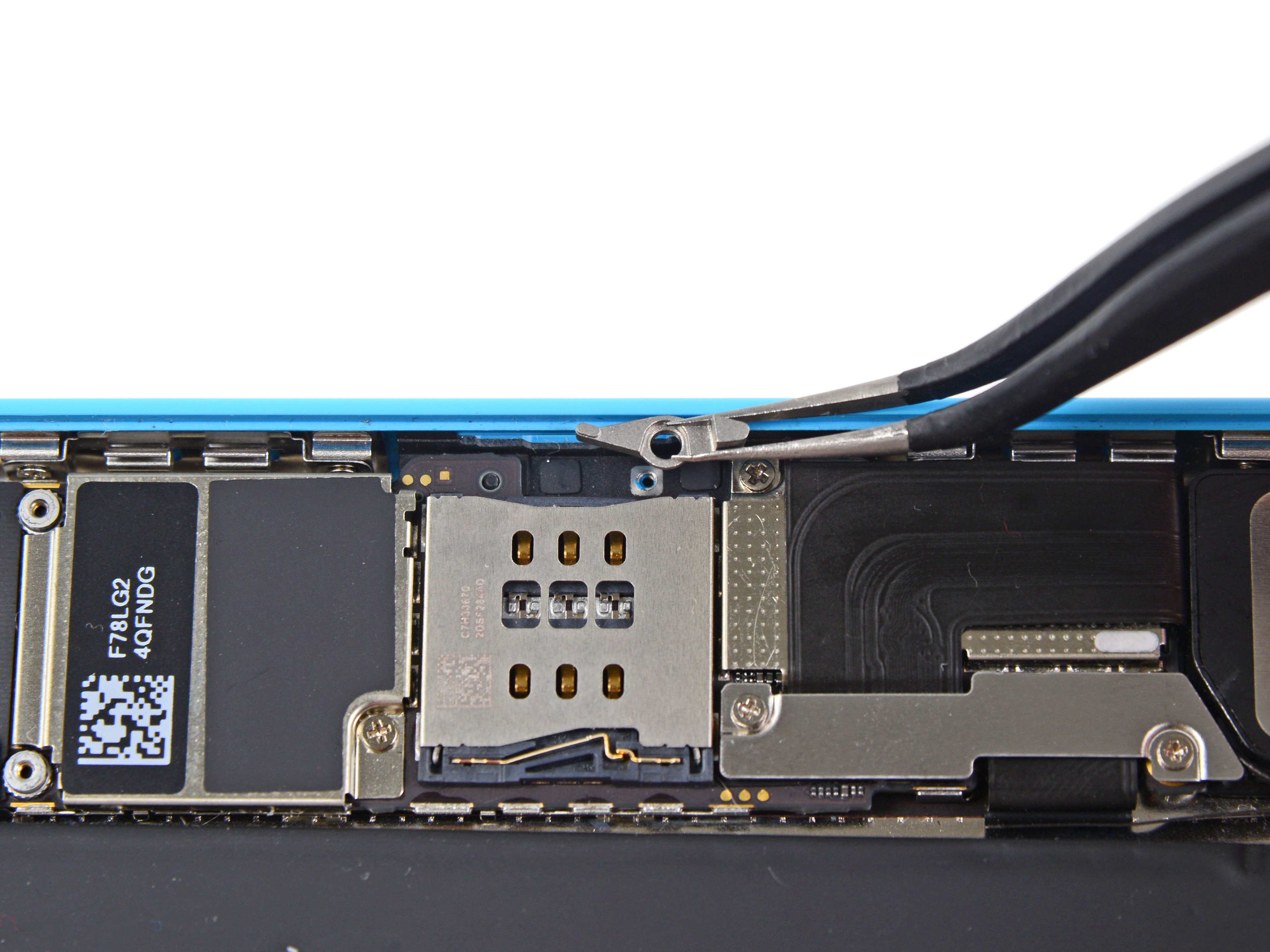 iPhone 5c SIM Ejector Replacement iFixit Repair Guide