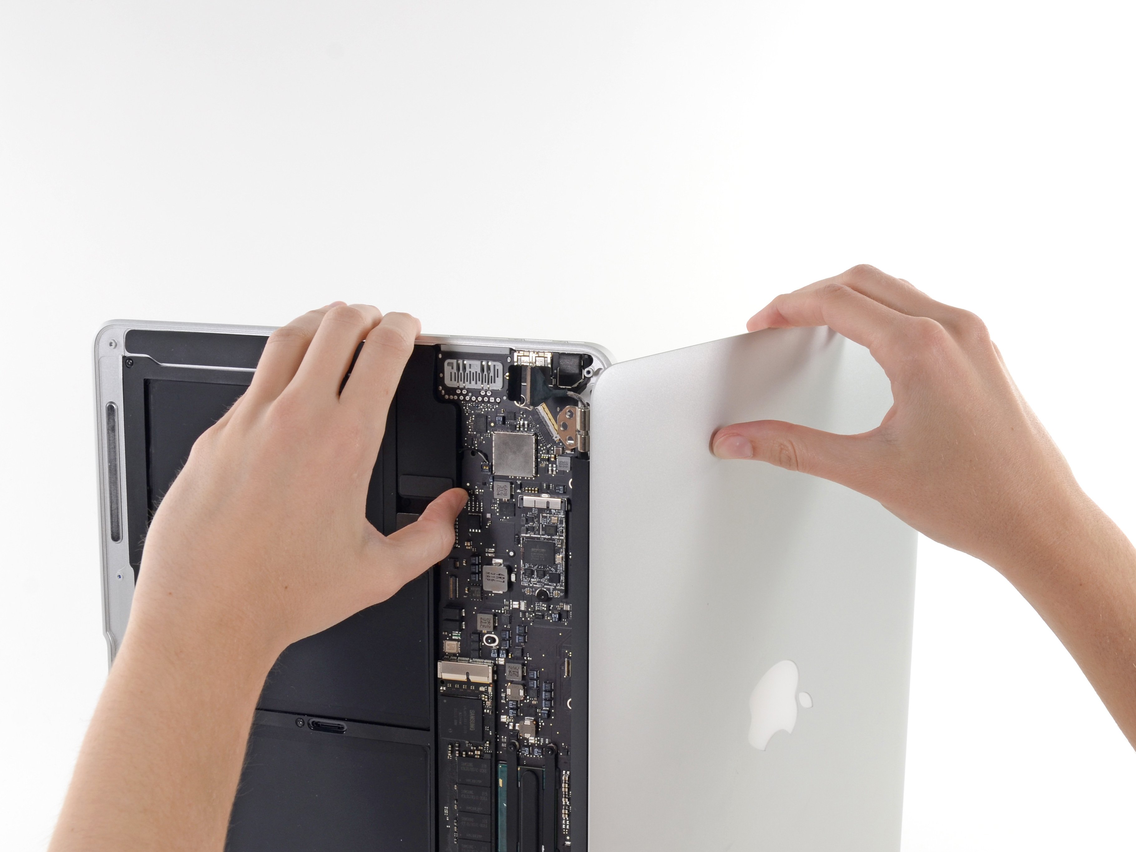 MacBook Air 13" Early 2017 Display Assembly Replacement iFixit Repair