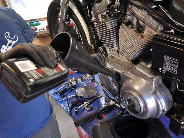 HarleyDavidson Sportster Evolution Transmission/Primary Oil Change