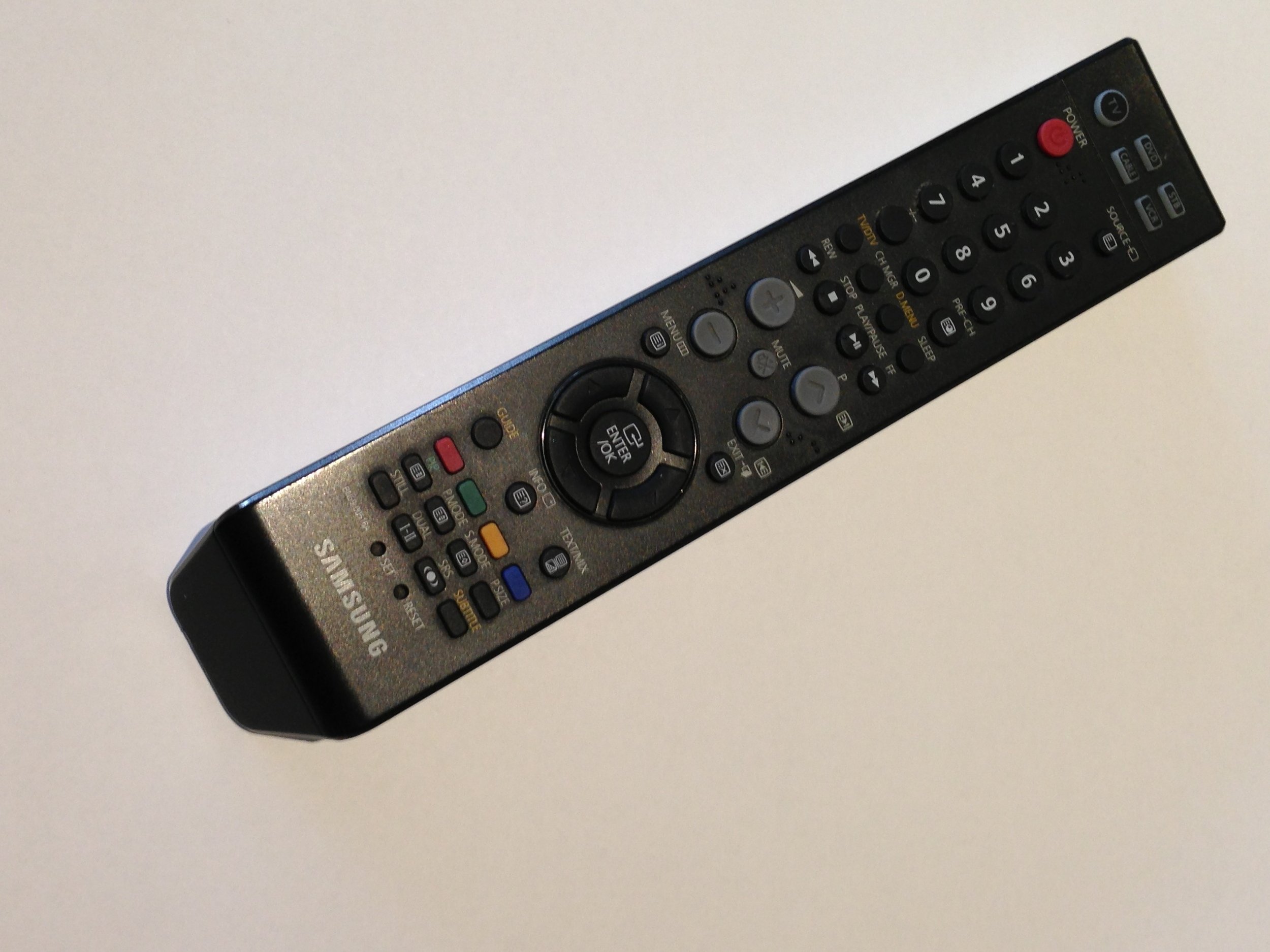 Samsung LA40R81BD 40in LCD TV Remote Control Disassembly iFixit