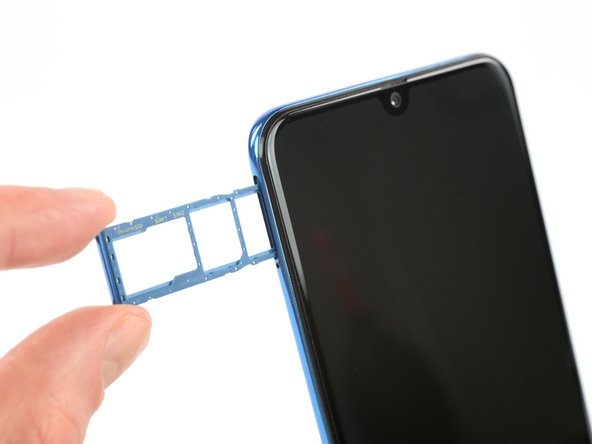 Where do I find the SIM card slot on my smartphone? – Mobile Mentor