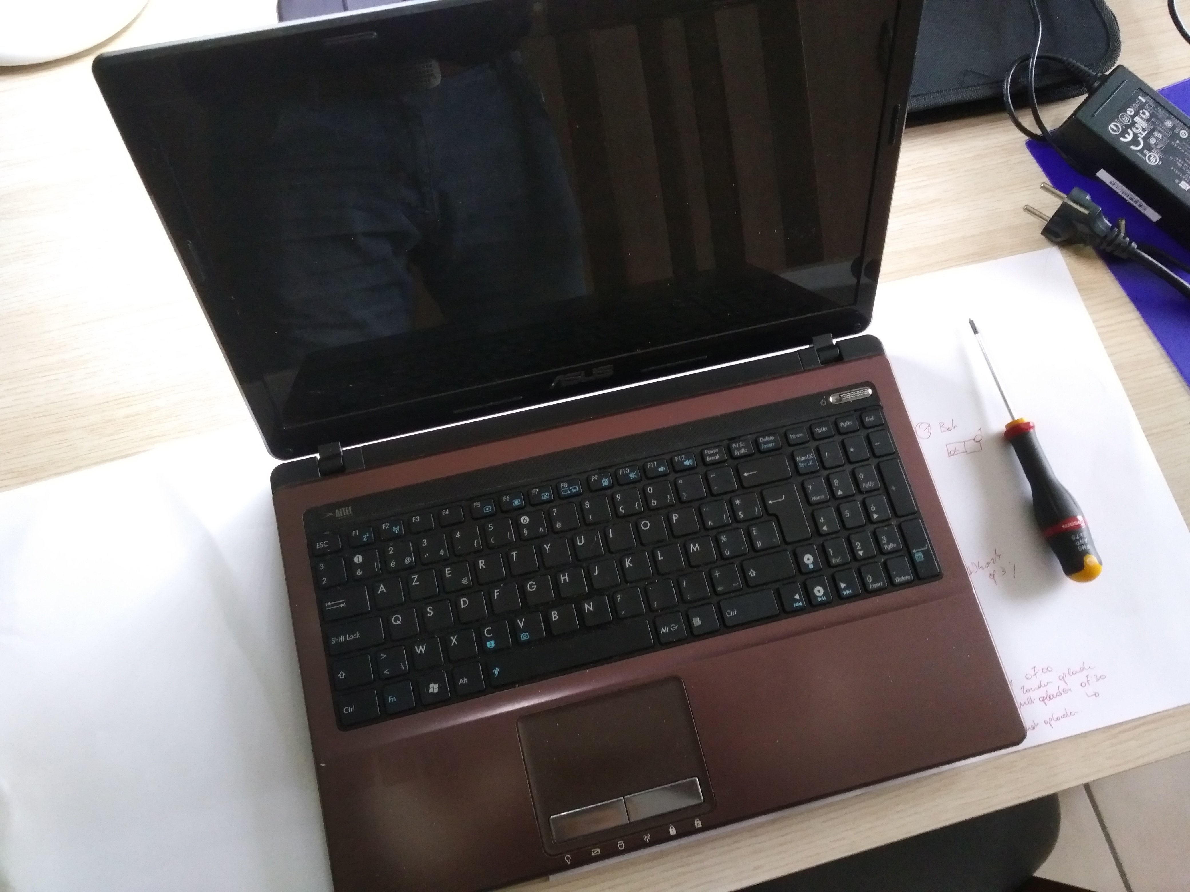 Asus K53S X156V Thermal Paste Replacement iFixit Repair Guide