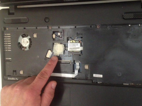 Toshiba Satellite C660 CMOS / BIOS Battery Replacement iFixit Repair