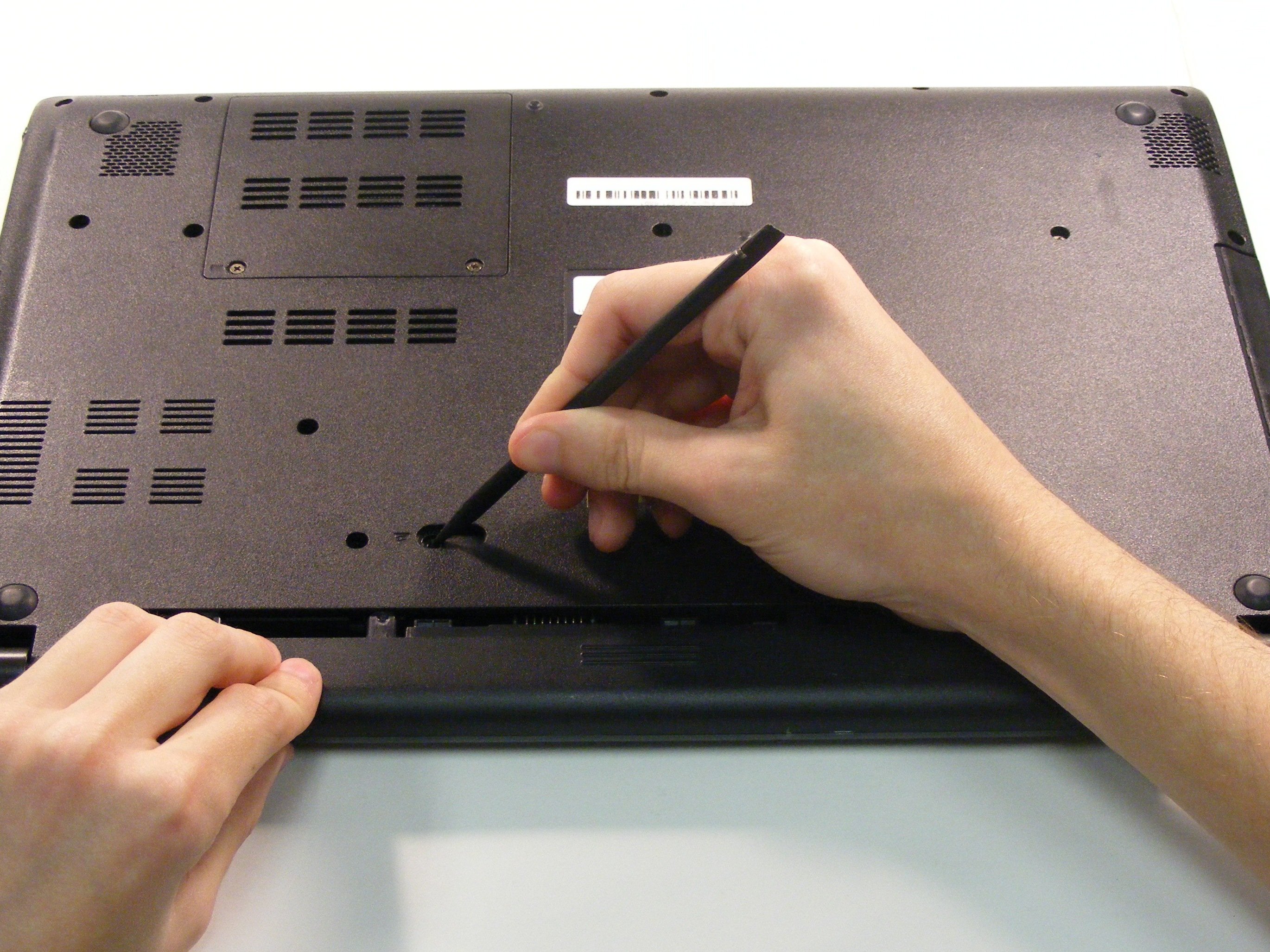 Acer Aspire V55716891 Battery Replacement iFixit Repair Guide